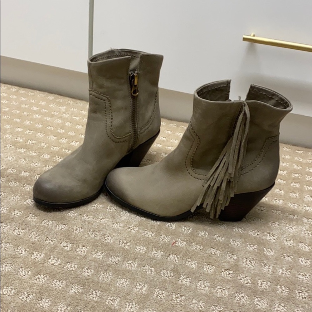 Sam Edelman Louie bootie